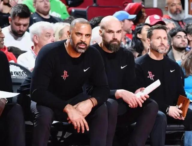 九游app下载链接-东部和西部排名